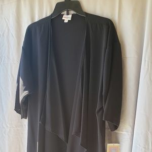 Lularoe Shirley medium NWT